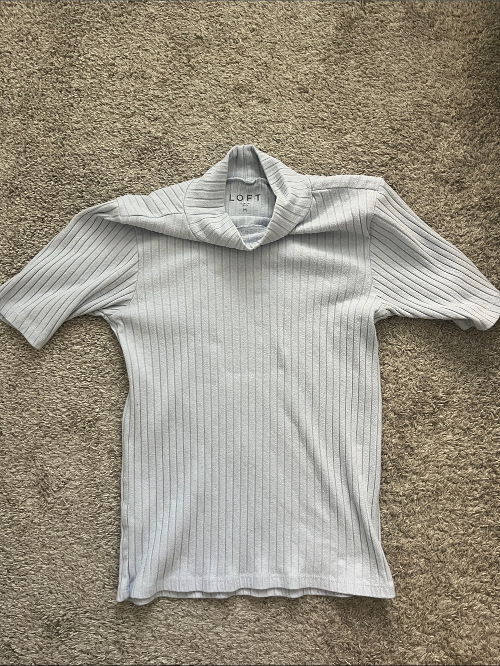 LOFT Ribbed Mock Neck Top in Light Blue Size Medium